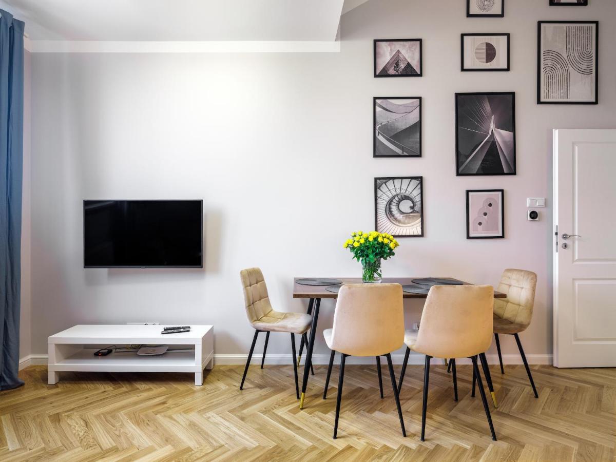 Tyzenhauz Apartments Rakowicka Street Krakow Dış mekan fotoğraf