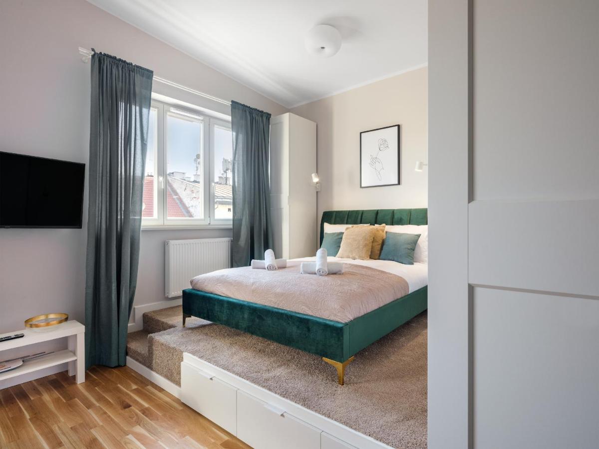 Tyzenhauz Apartments Rakowicka Street Krakow Dış mekan fotoğraf